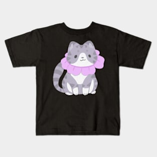 Kitty cat in a flower collar Kids T-Shirt